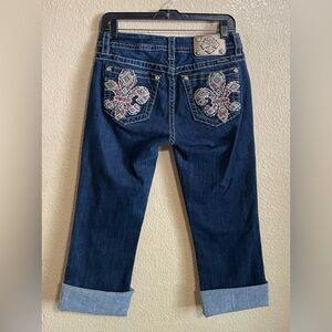 Capri Miss Me Jeans size 30 dark wash embellished pockets
